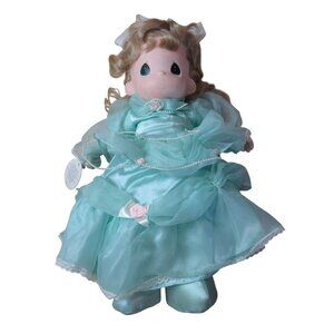 Precious Moments - Pearls and Lace 16" Doll Victoria VTG 1997